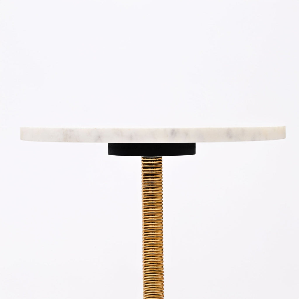 Marmeren Accenttafel - Gouden Afwerking - Sculpturale Kegelbasis