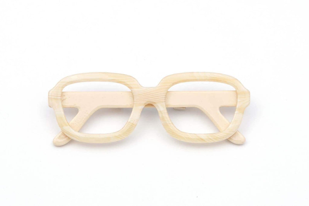 Broches