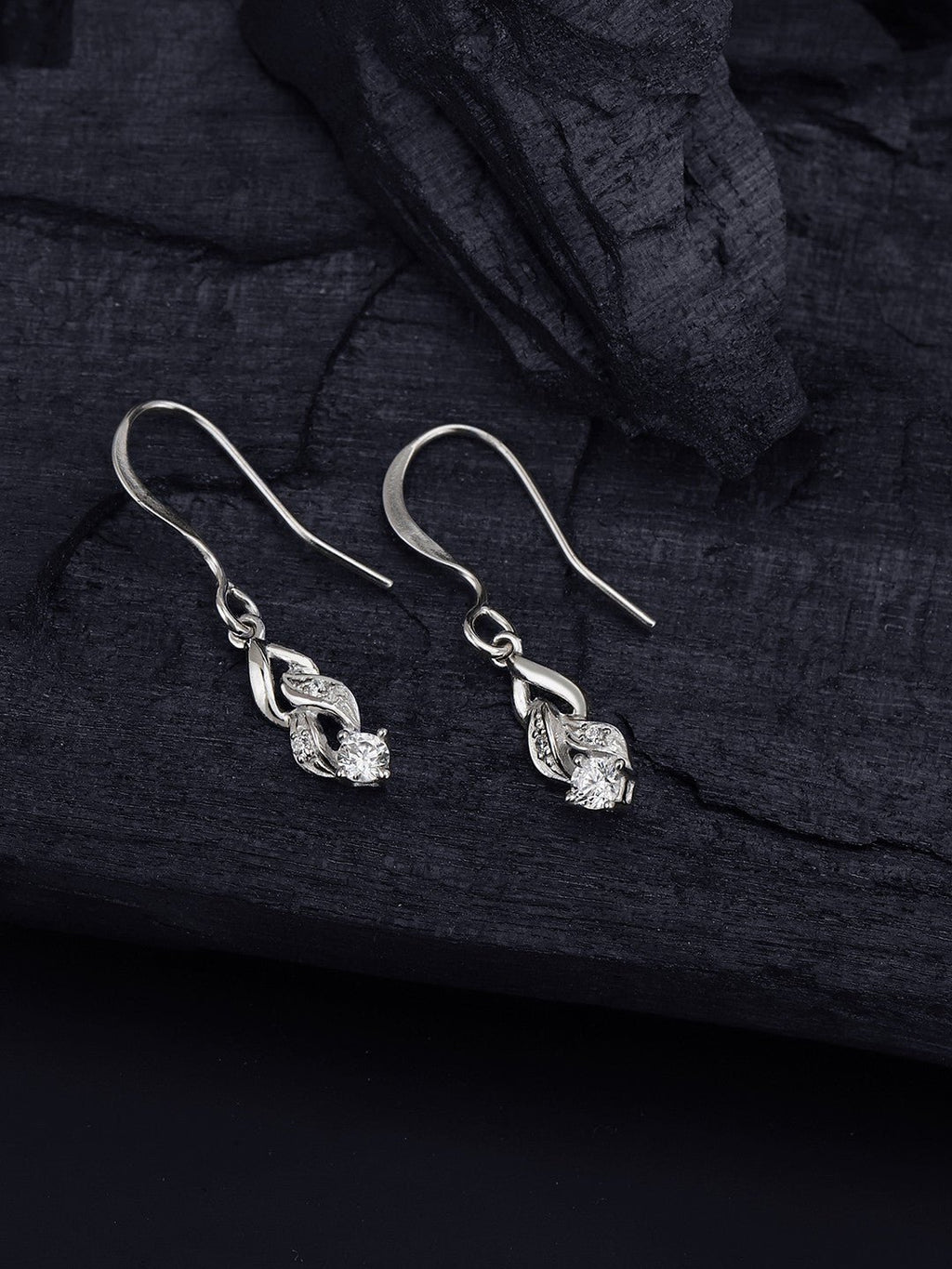 Hangende oorbellen met CZ-oorbellen van sterling zilver – gerhodineerd – lengte 1,5 cm
