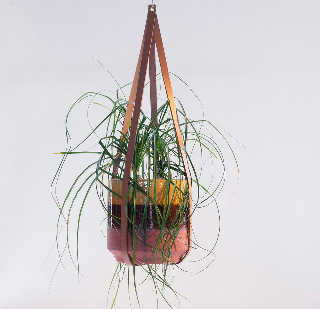 Couro lederen hanger