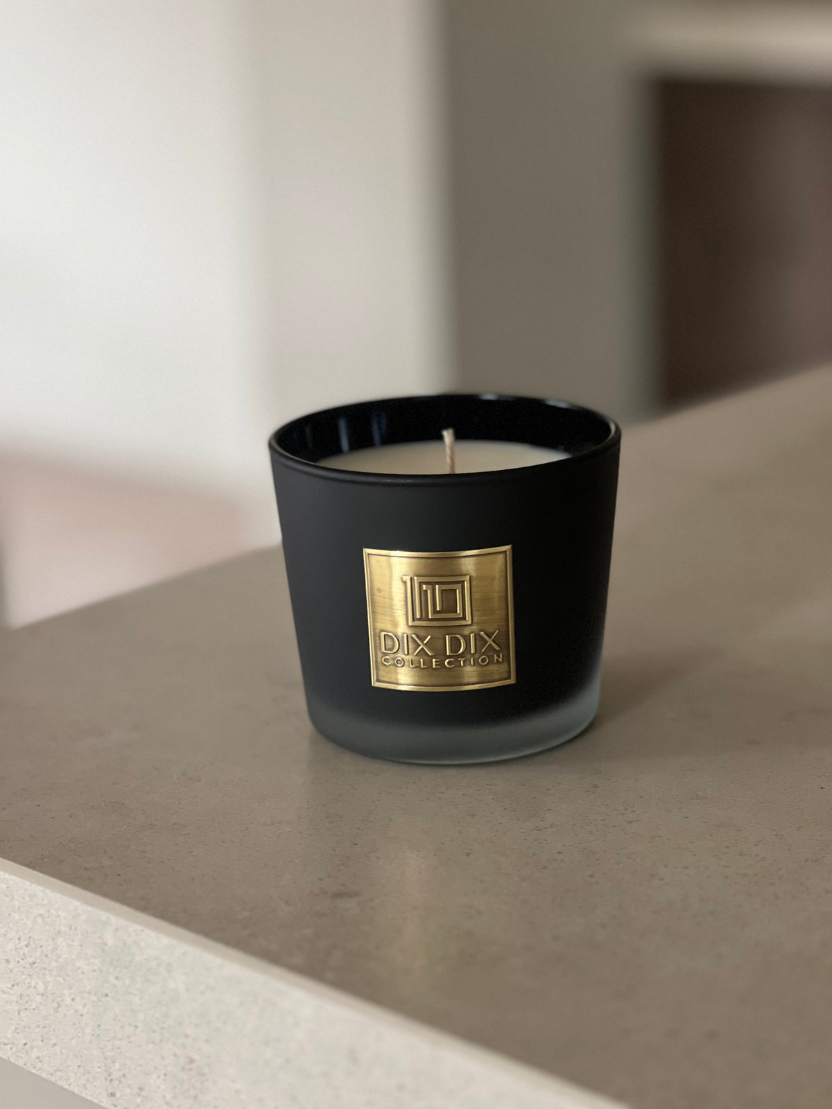 Luxe en duurzame geurkaars Intense - Zwart - S