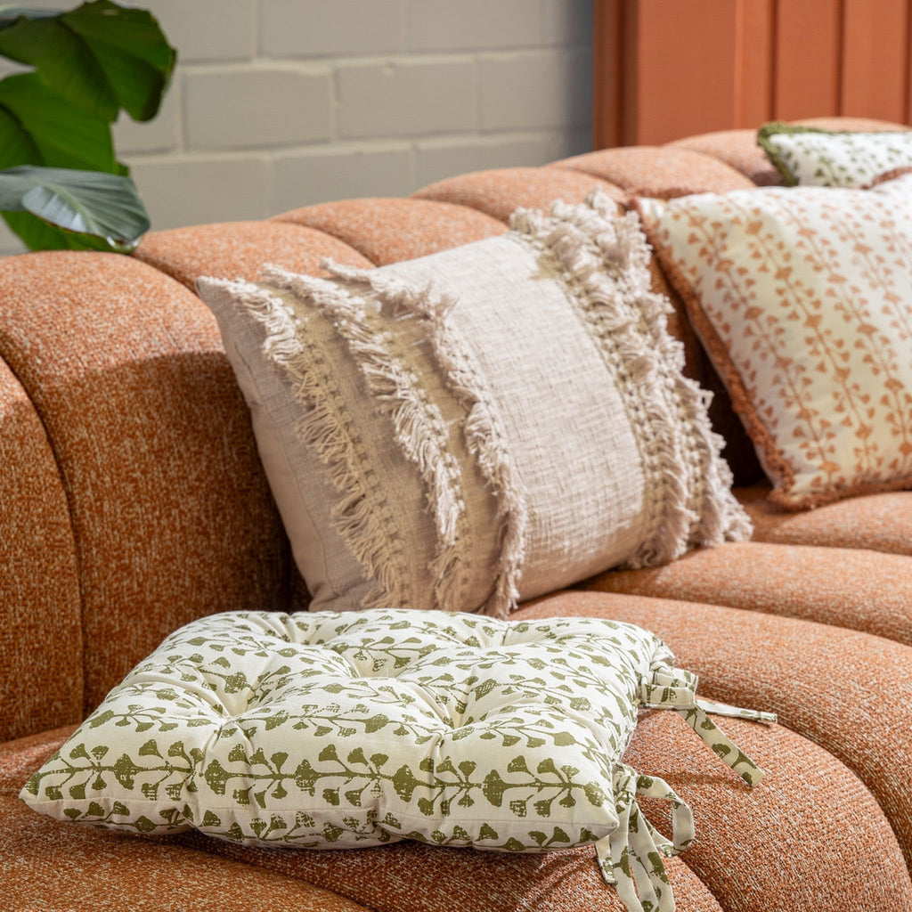 Dutch Decor Francine - Stoelkussen 40x40 cm - Bladpatroon - Met striklinten - Groen Mos - Groen