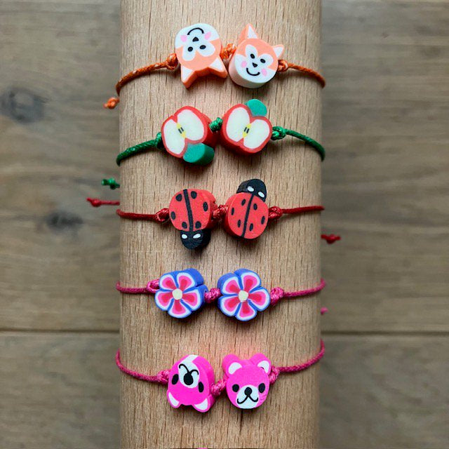 Luna-Leena kinderarmband vos oranje - handgemaakt in Nepal