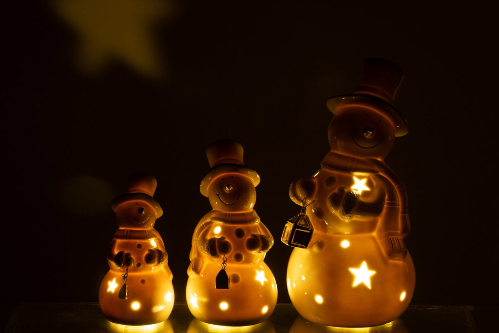 J-Line figuur Sneeuwman - porselein - ecru - L - LED lichtjes