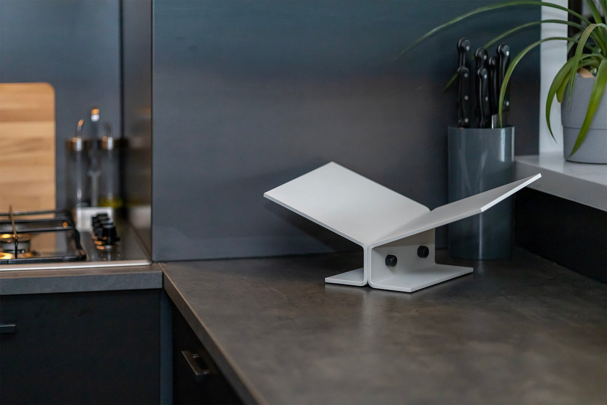 Y-Bookstand - schuin laag - poedercoat