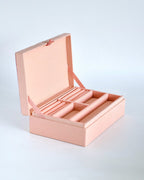 Sieradendoos met kralen en bloemen - 9x6x2,5 inch