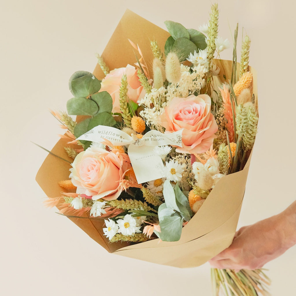 Romantisch droogbloemenboeket - perzik - groot - bruiloftsfavoriet