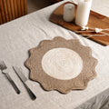 Gevlochten polyester placemat – beige – eettafelmat