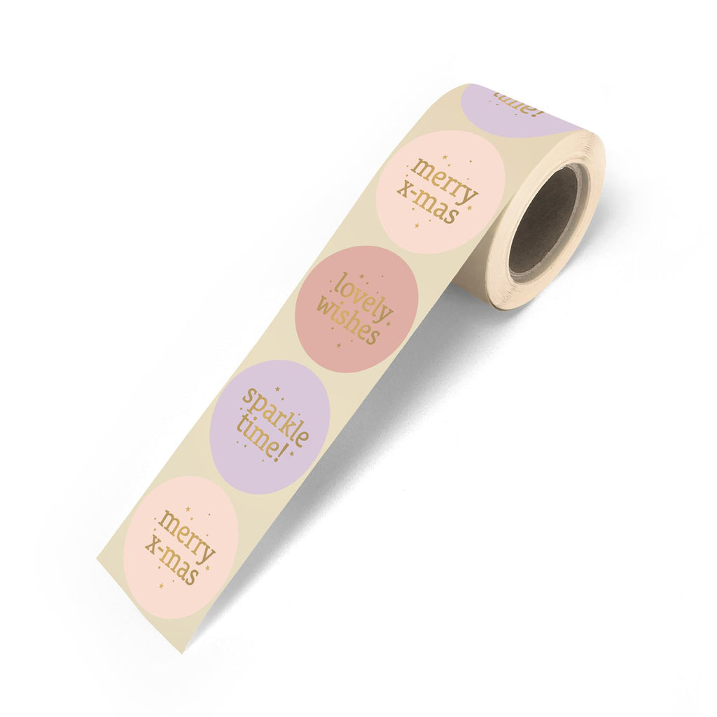 Xmas Text Mix '25 cadeaustickers op rol - 500 stuks