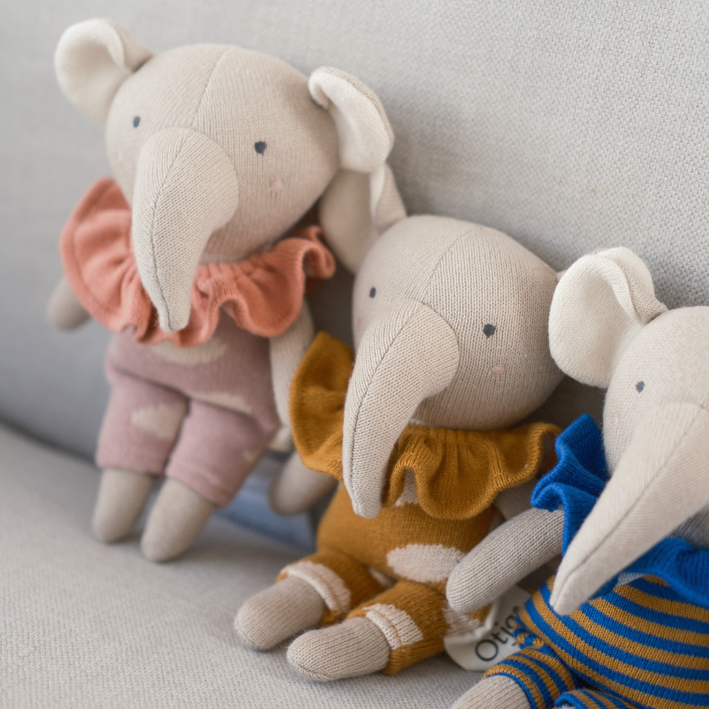 Gebreide speelgoed, babycadeau, olifantenpim