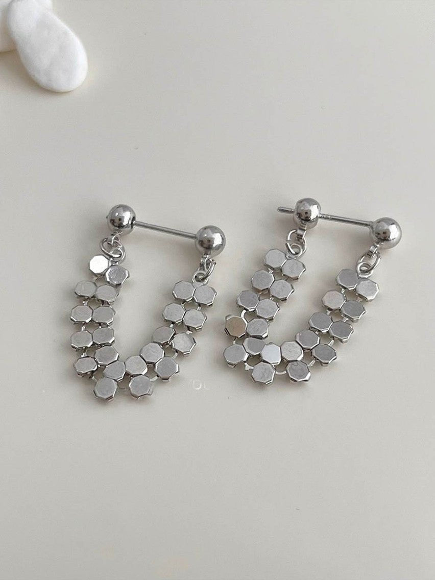 Strakke lusoorbellen – mode-sieraden – zilverkleurig – sluiting aan de achterkant