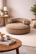 Beige gestoffeerde vloerbank – moderne lounge