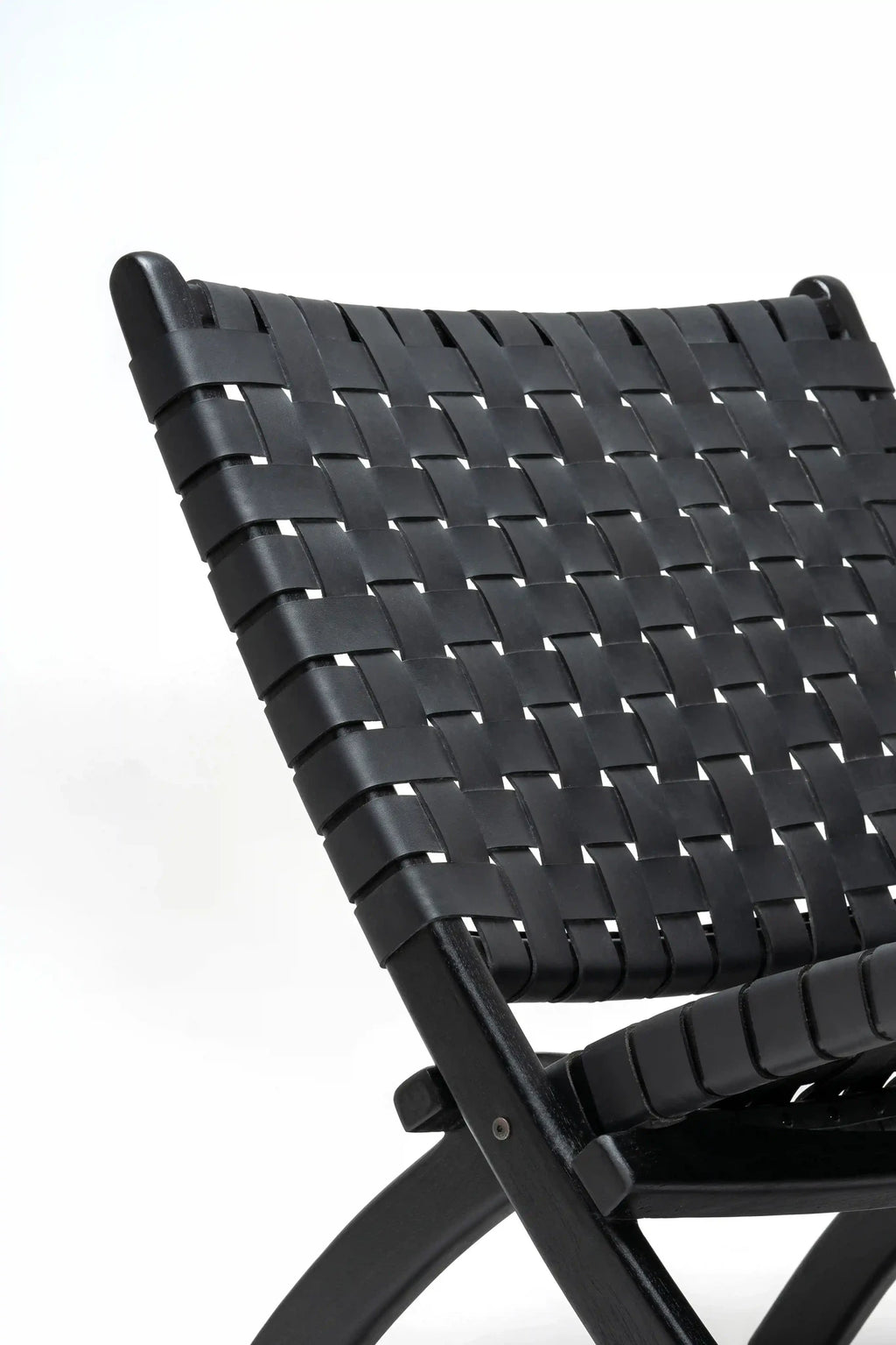 Oliver lounge stoel binnen - zwart leer - teak hout
