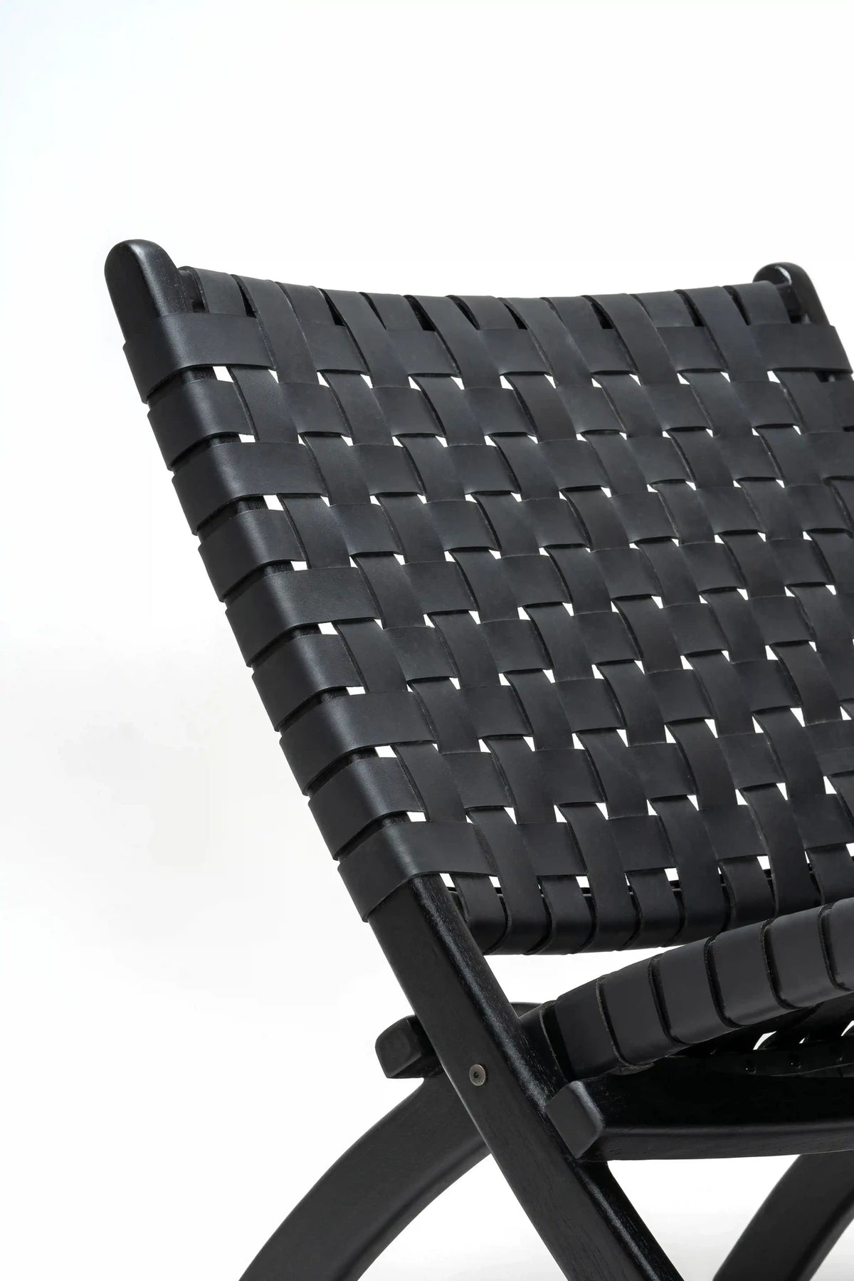 Oliver lounge stoel binnen - zwart leer - teak hout
