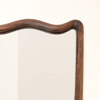Soft Wave wandspiegel in massief mangohouten frame 75x100 cm