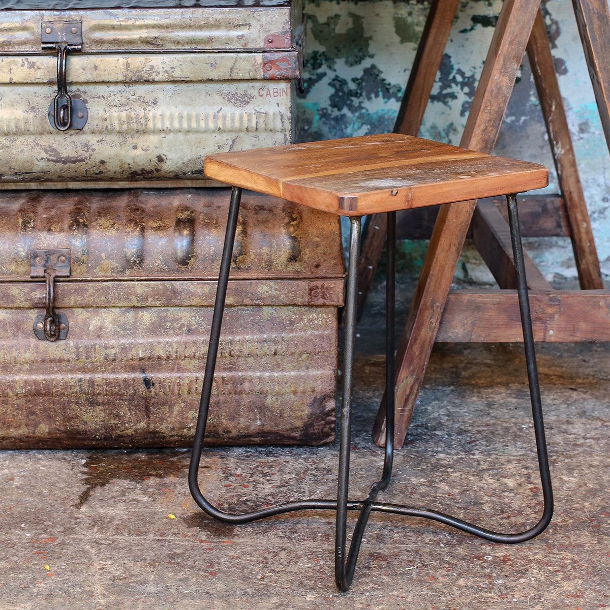 Factory kruk cross base