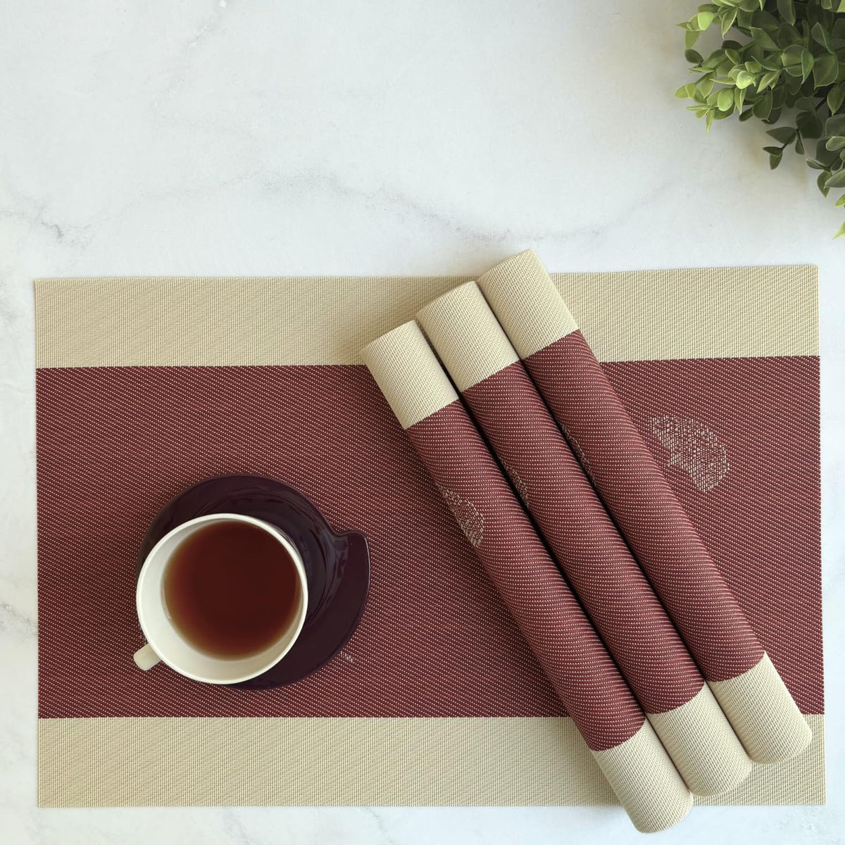 Tafelplacemats – Geweven PVC – Set van 4 – Antislip