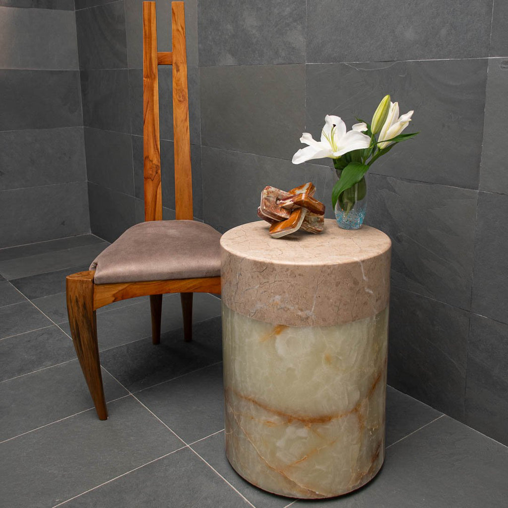 Accenttafel Beige Marmeren blad en lichtgroene onyx