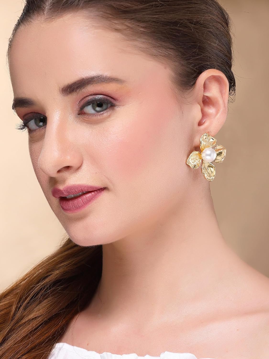Vergulde oorbellen met bloemen – mode-sieraden – bloemmotief – paar