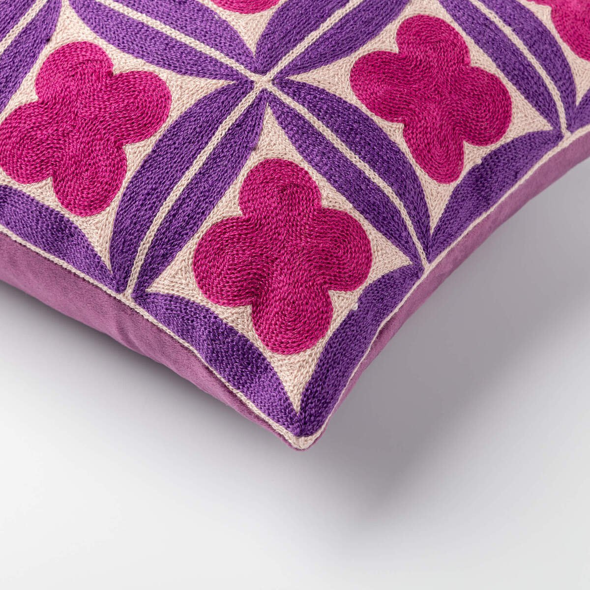 Nederlandse decor klaver - kussen 30x50 cm - diepe lavendel - paars