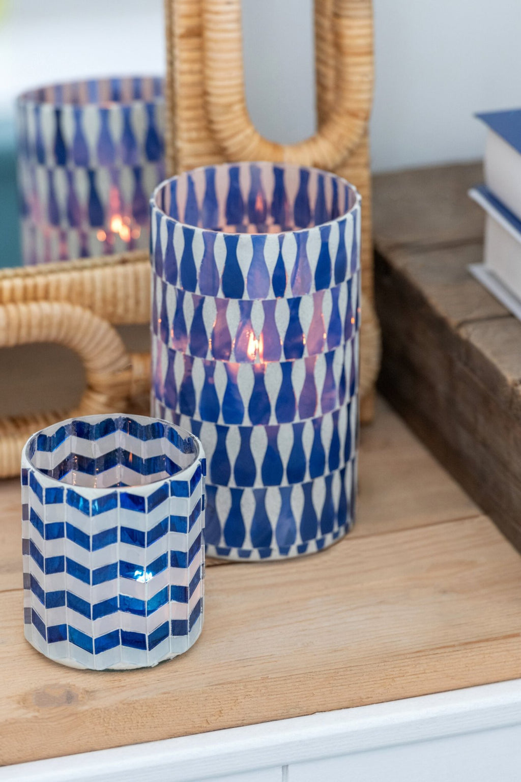 J-Line kaarshouder - glas - blauw/wit - M