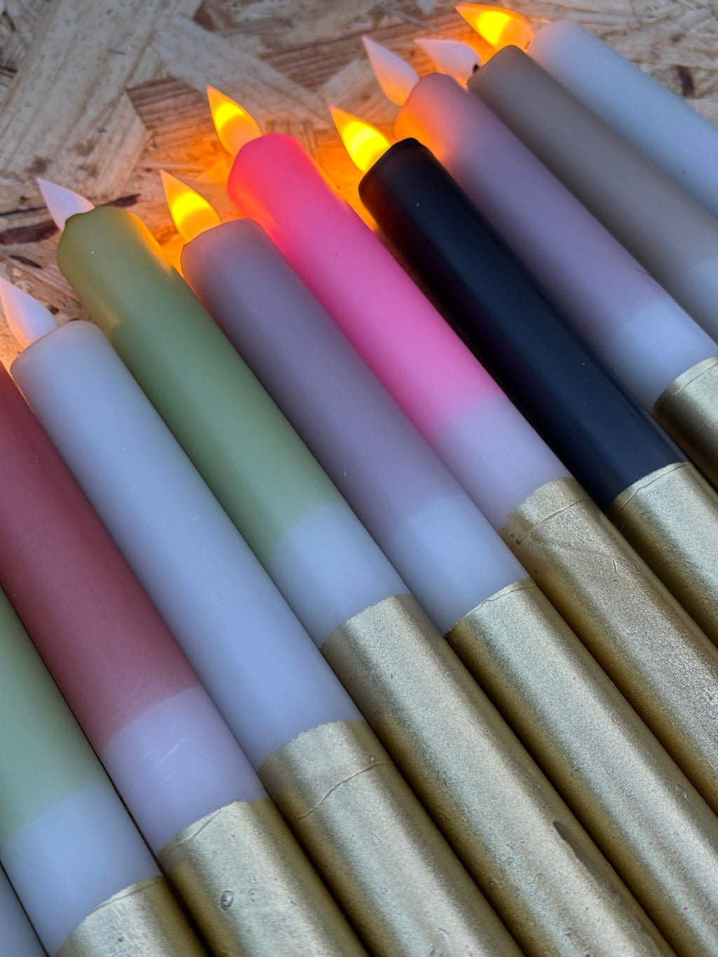 LED Dip Dye kaarsen Ecru/Goud, nr. 200 (2stuks)