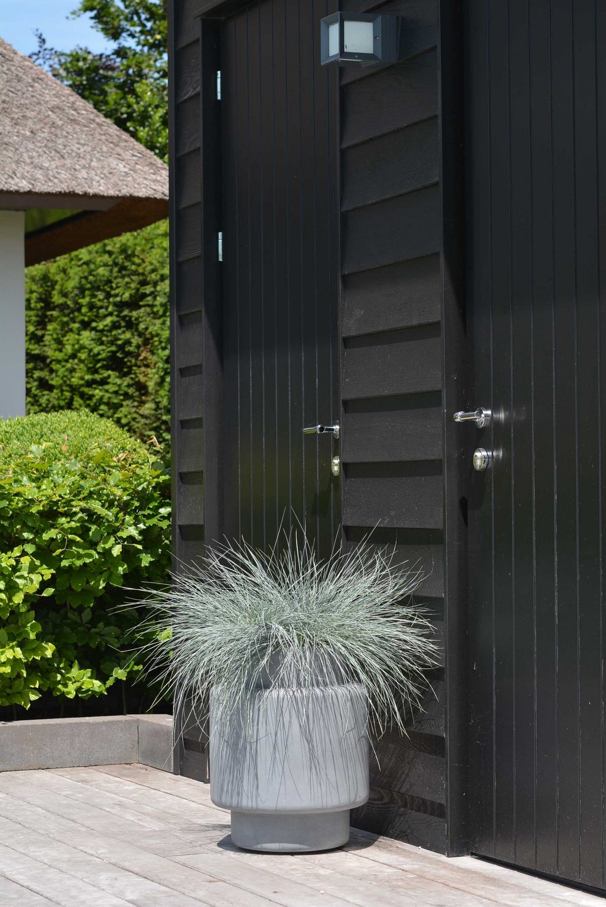 Plantenpot SALE! - Billund grey - korting reeds in de prijs verwerkt. OP = OP