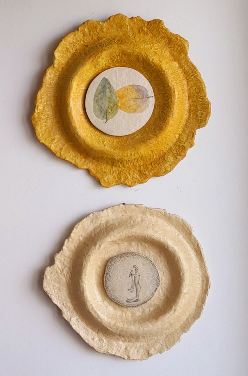 Wandplaat van papier-maché-bladige wandplaat