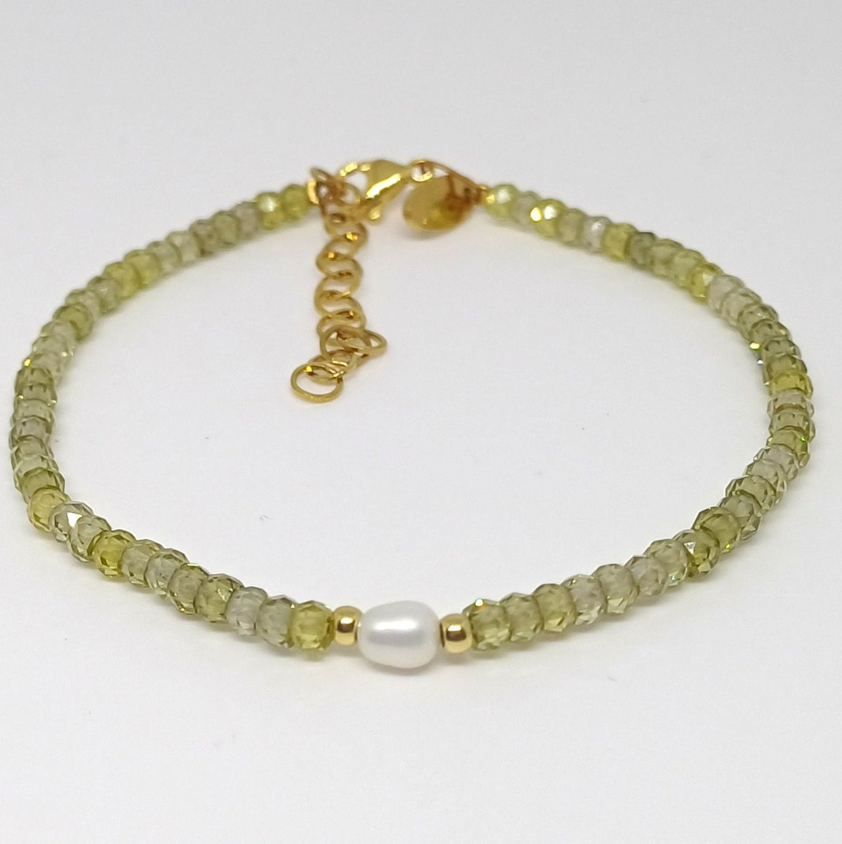 Zirkonia armband met zoetwaterparel