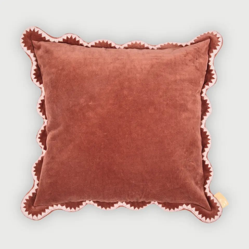 Kussenhoes | Mirage Scallop Rabarber kussenhoes van Sanctuary Living