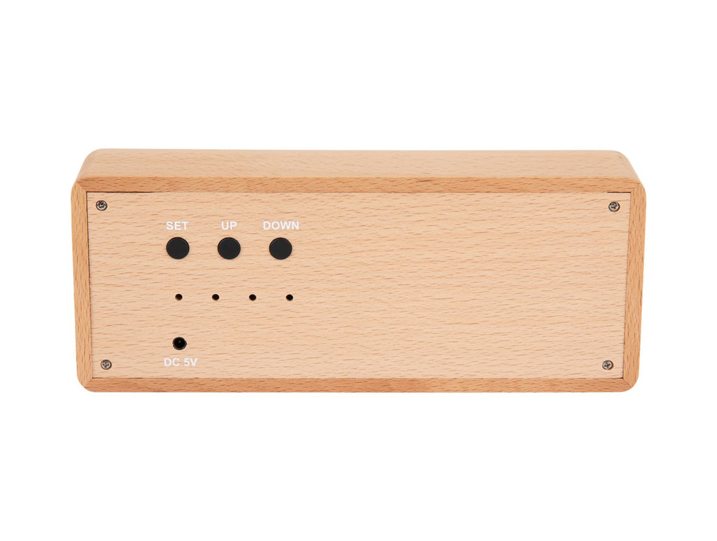 Wekker massief hout gegraveerd