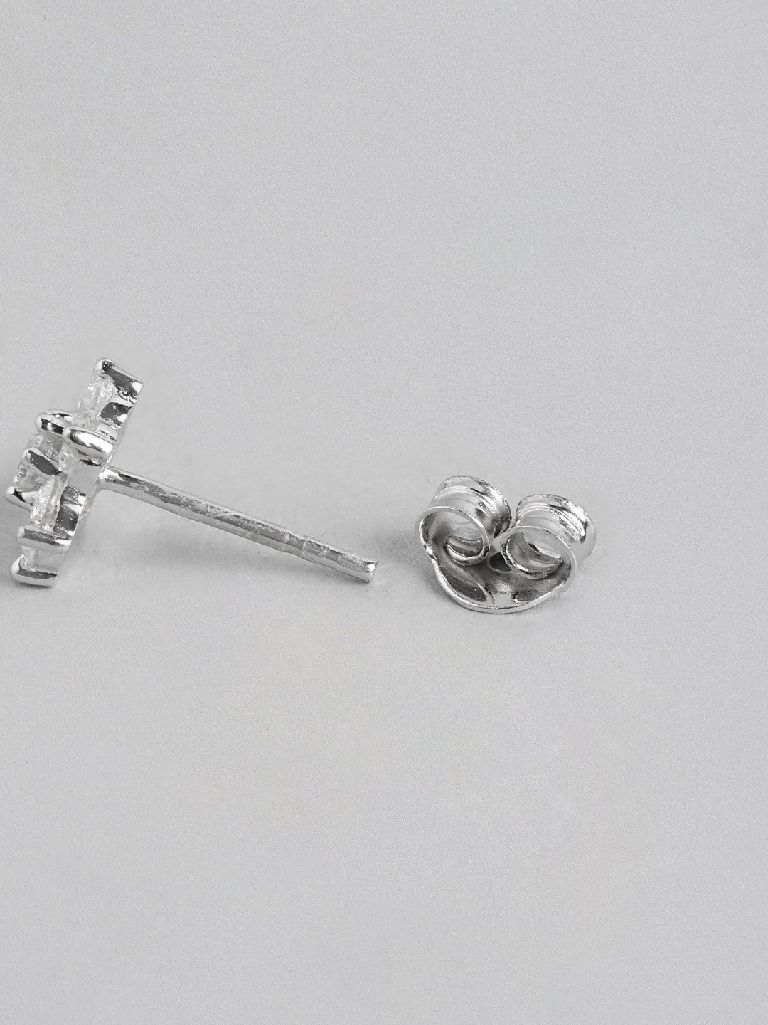 925 Sterling Zilver Gerhodineerde CZ Bloemen Stud Oorbel – Klein – 1,00 cm