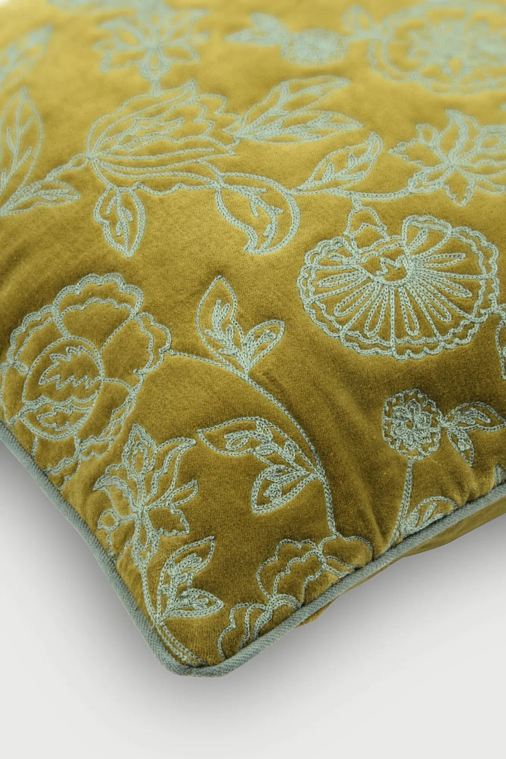 Kussenhoes | Rosabelle Chintz Olive kussenhoes van Sanctuary Living