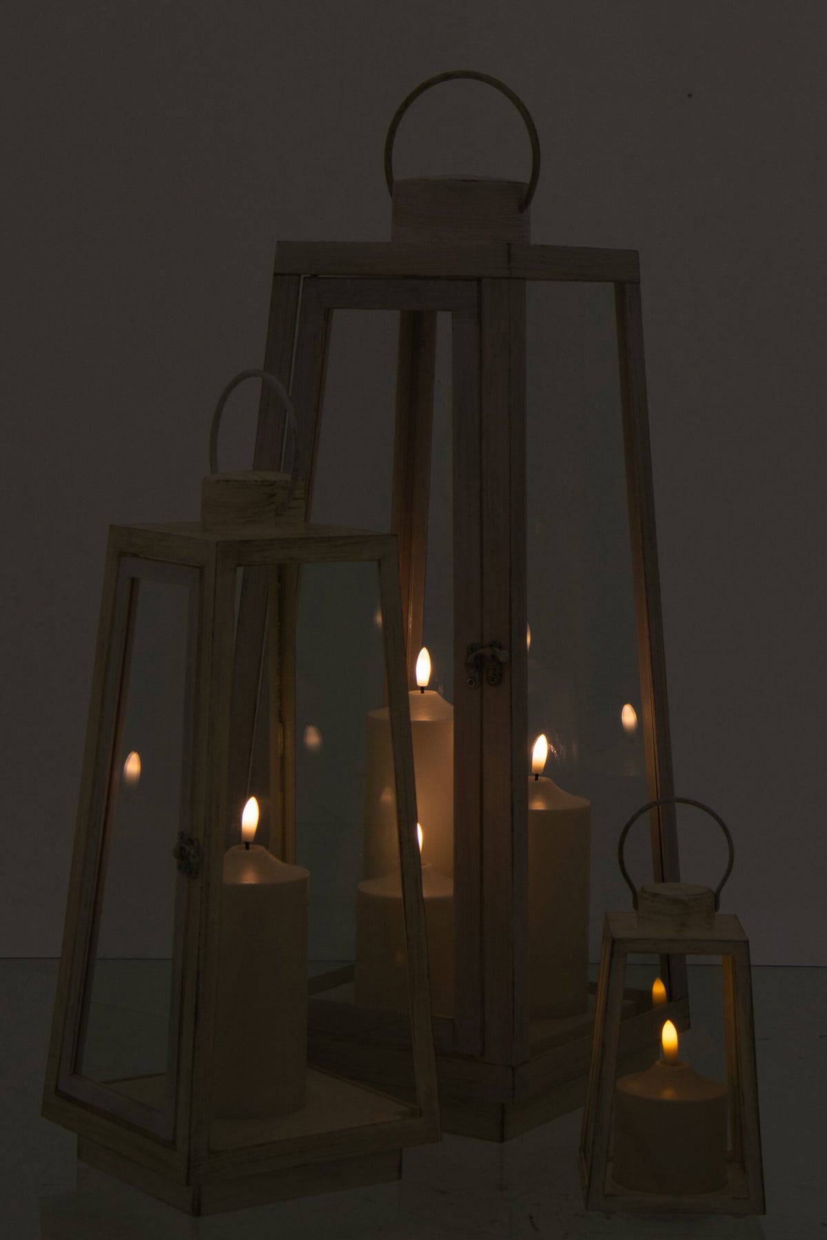 J-Line lantaarn + kaars - glas - wit - L - LED lichtjes