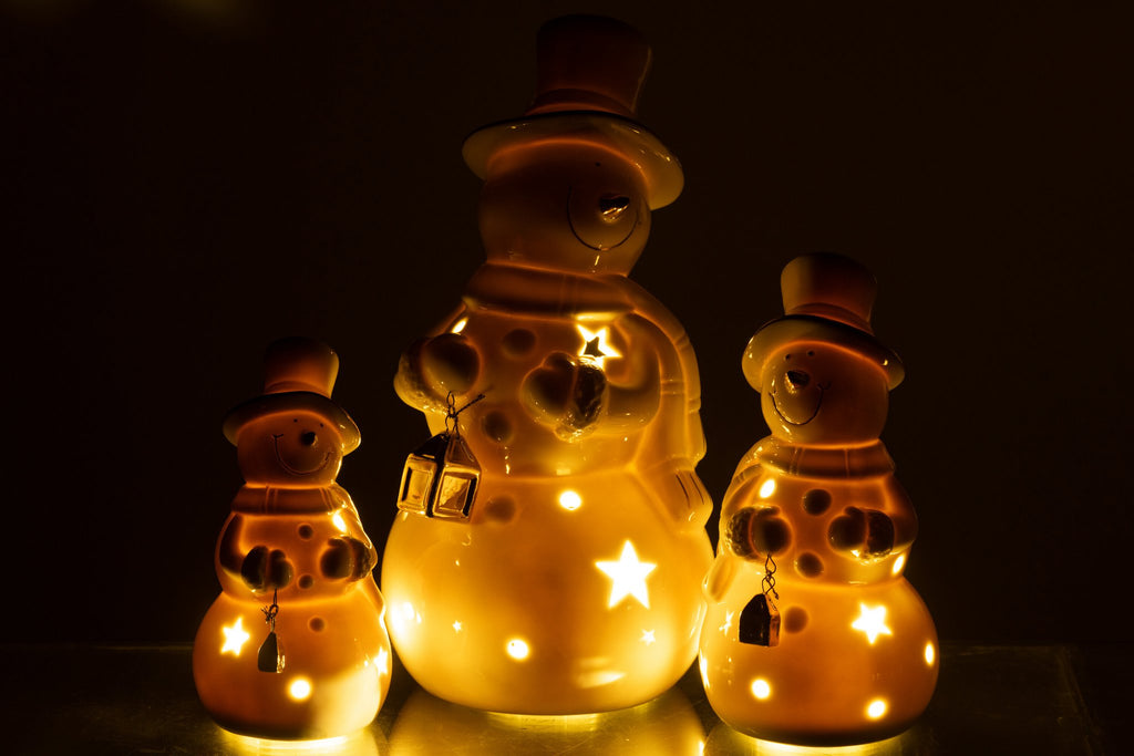 J-Line figuur Sneeuwman - porselein - ecru - L - LED lichtjes
