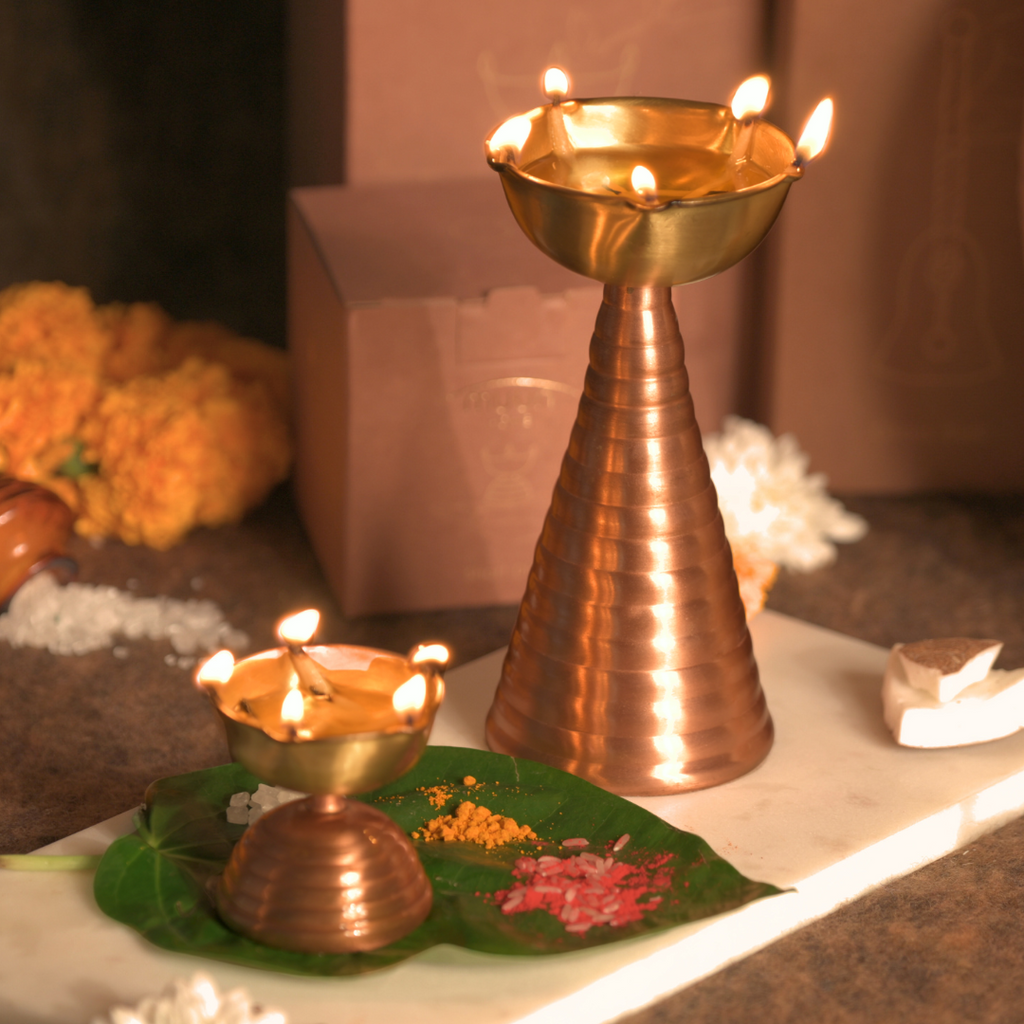 Messing en koperen kaarsenhouder - Sculpturaal modern design