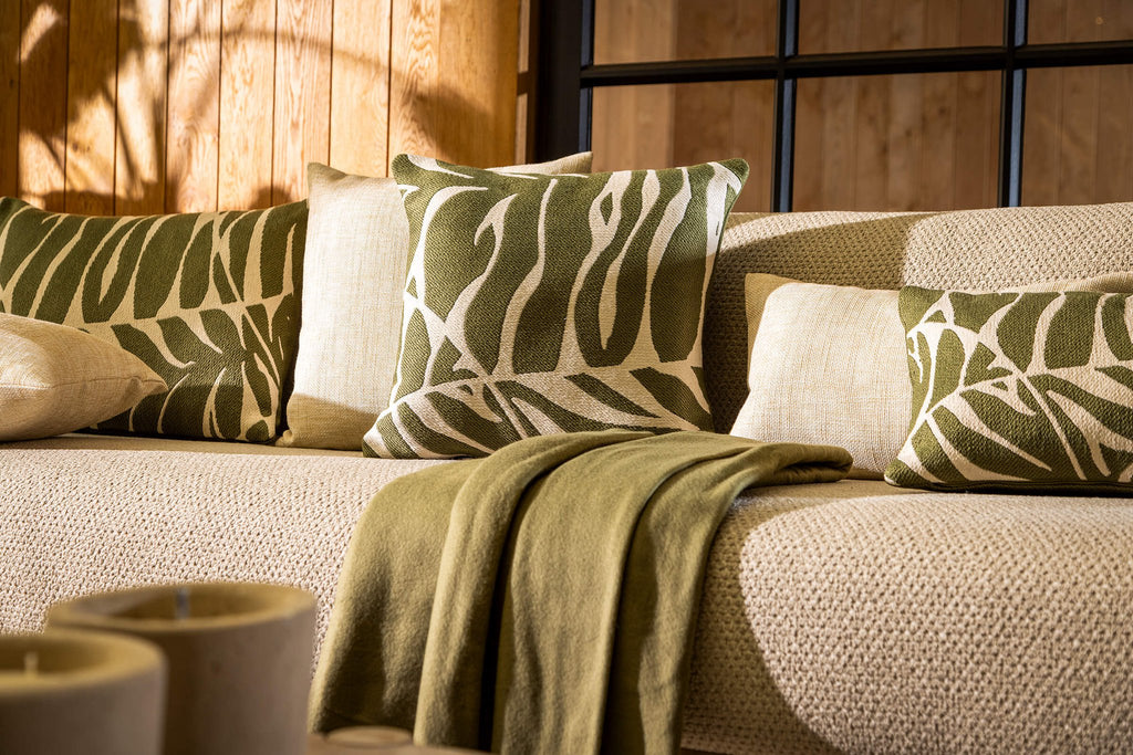 Nederlands decor Nerida - Outdoor Cushion 30x50 cm - Creme Brulee - Beige