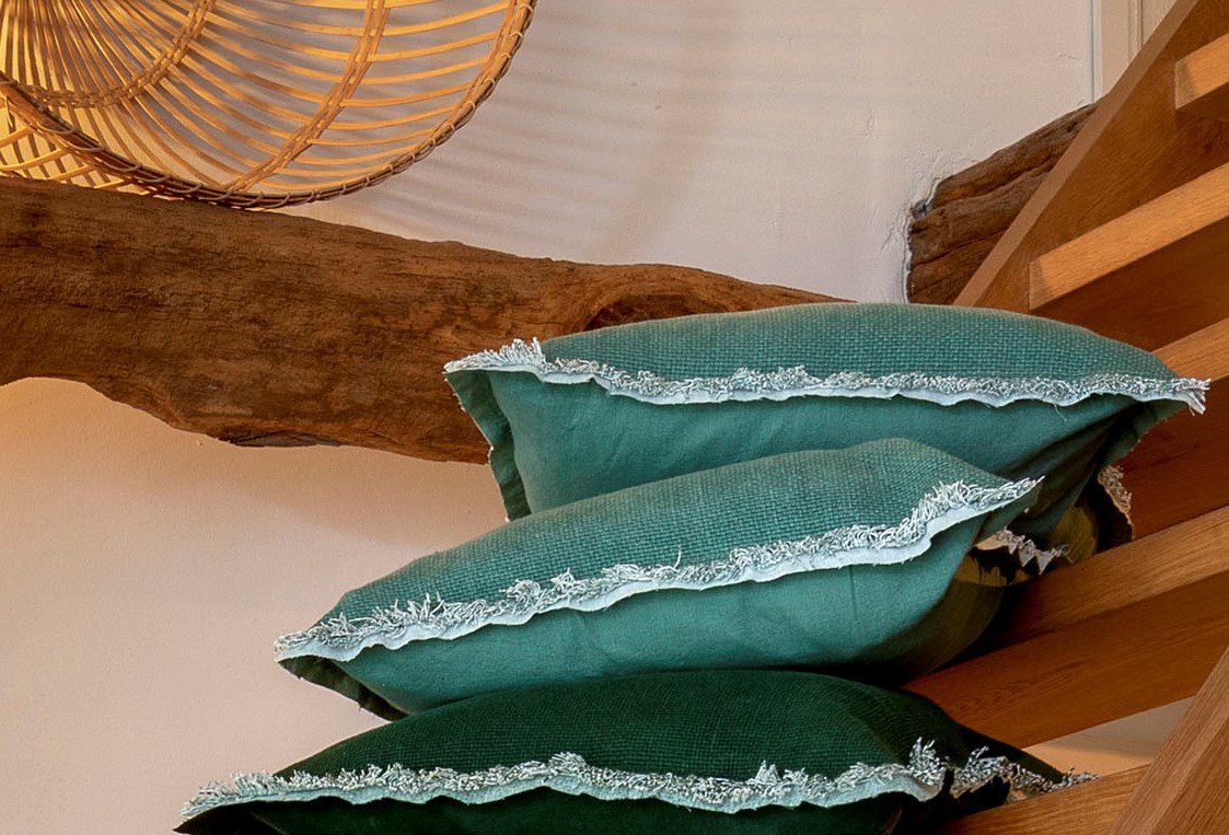 Nederlands decor Burto - Cushion 45x45 cm alsemgroen - groen