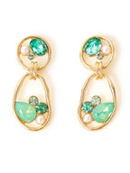 Groene cabochon traanaccent – ​​goudkleurig verguld – veilige post terug