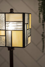 Tiffany Tafellamp 13x13x28 cm Wit Beige Glas Tiffany Bureaulamp