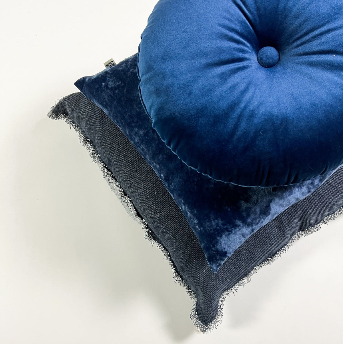 Dutch Decor SKY - Kussen 45x45 cm - Fluweel - Insignia Blauw - Blauw