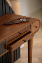 J-Line Consoletafel met meerdere laden - mangohout - naturel/zwart