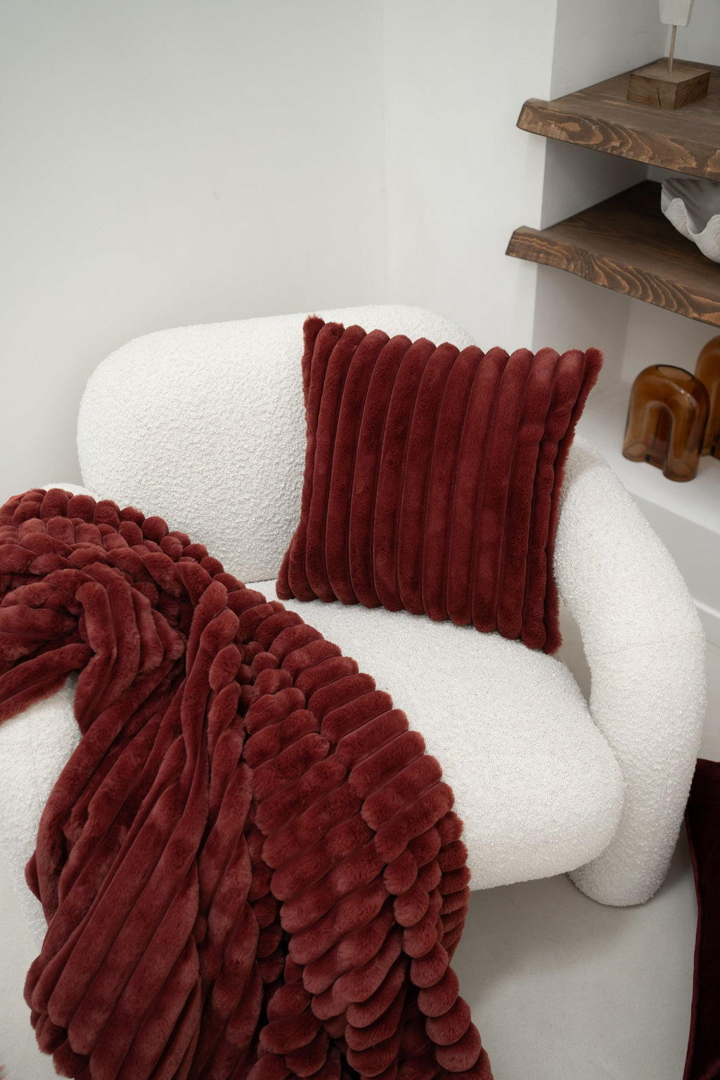 Cushion (filled) Bubble rabbit fur - 45x45cm