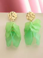 Eigentijdse groene oorbellen – mode-sieraden – vergulde afwerking – winkeleenheden