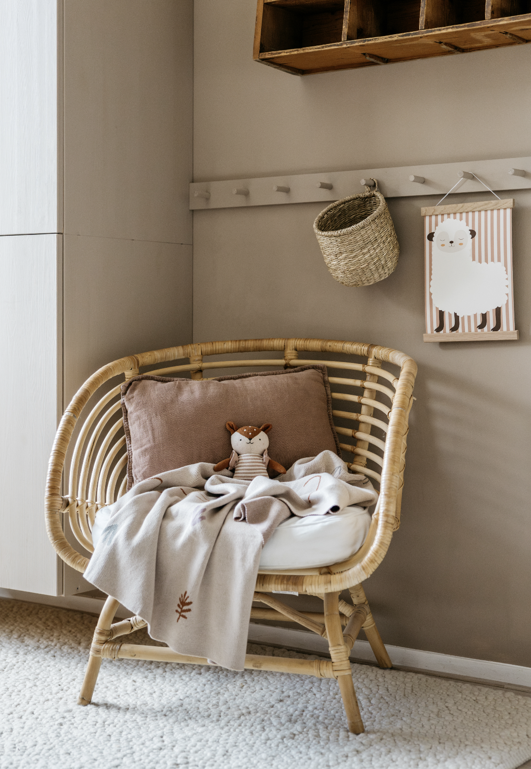 Gebreid speelgoed, babycadeau, hert Freja
