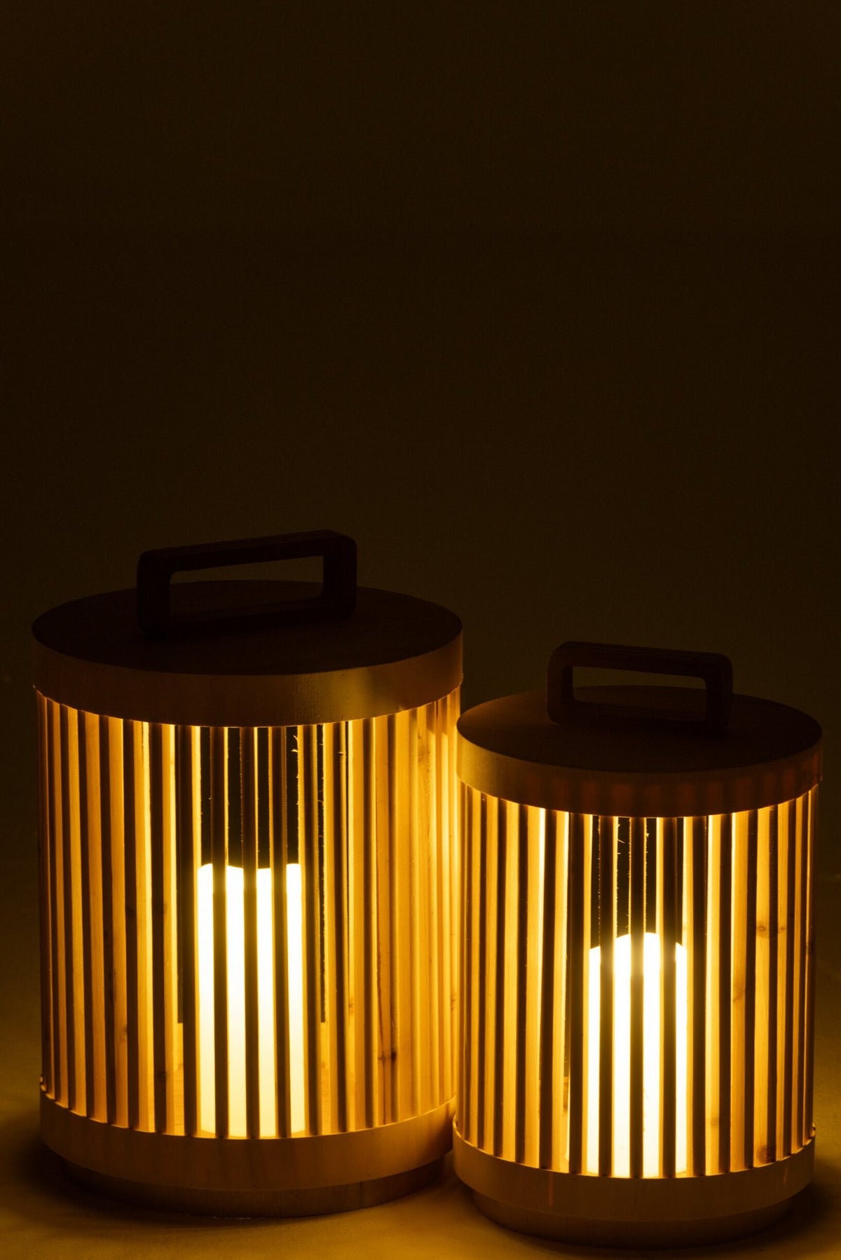 J-Line lamp Cylinder - sparhout - naturel - large - LED lichtjes