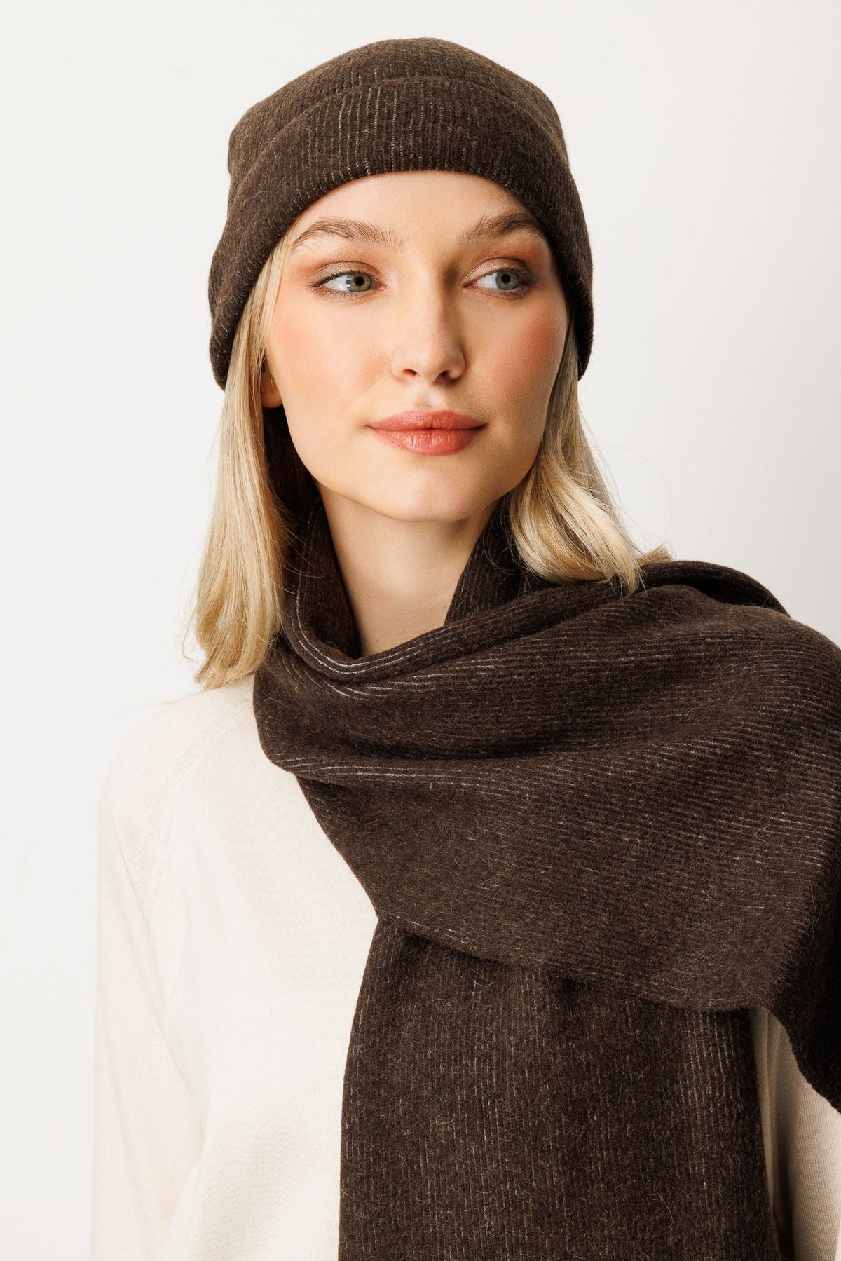 Artemis Beanie & Scarf Wol Set Brown-Ecru
