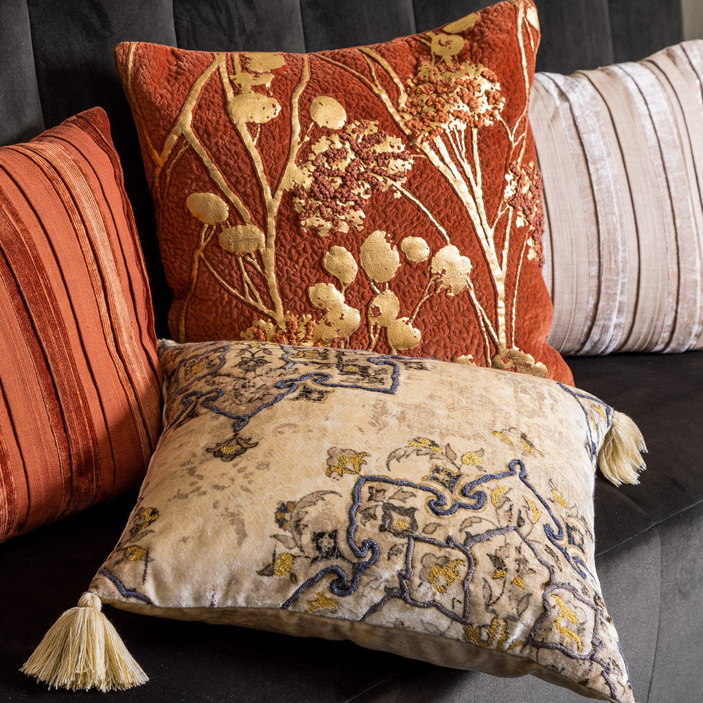 Romain | Kussen | 45x45 cm puimsteen | Beige | Hoii | Met luxe binnenkussen