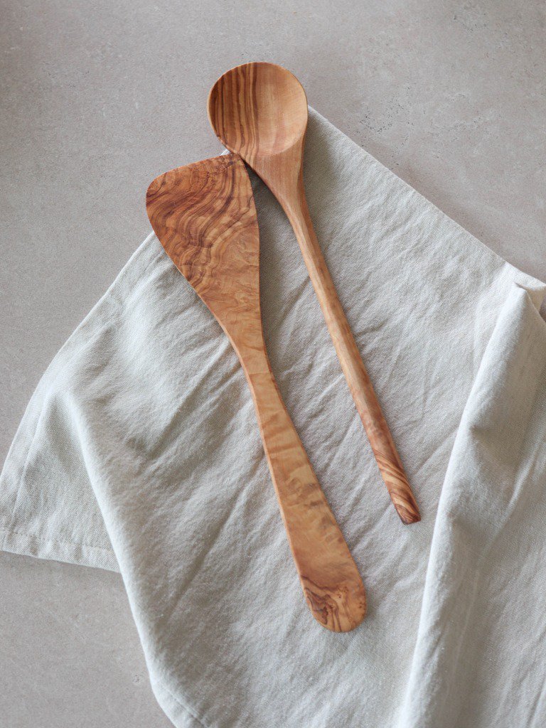 Leeff Olivewood Kitchen Spoons Ollie, set of 2