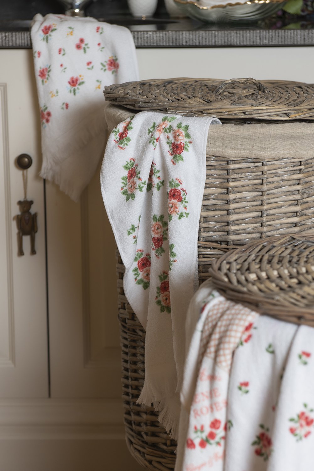 Gastendoekje 40x66 cm Wit Groen Katoen Rozen Toilet Handdoek